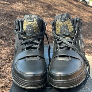 LeBron - 11 NEW in Box. Never worn